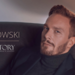 Kultura: “Love Story” Sławka Uniatowskiego w CKiS w Pruszkowie 19 lutego